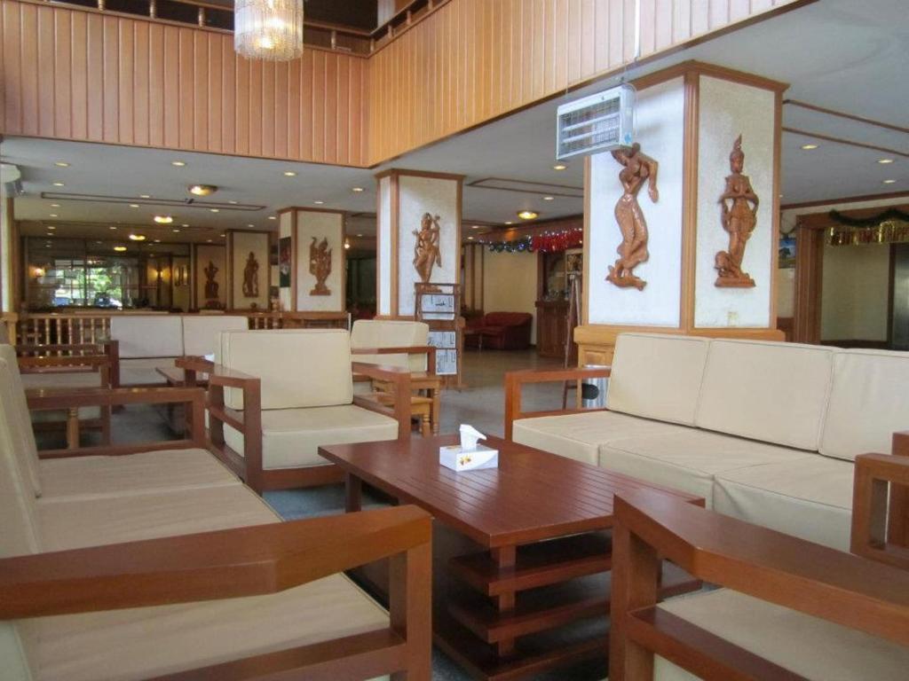 Panda Hotel Yangon Exterior foto